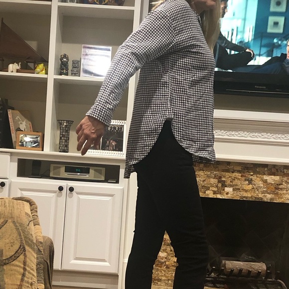 Top - Picture 2 of 5